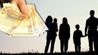 Οικογενειακά επιδόματα: Πότε θα δοθούν - Πώς θα στηθεί ο ΟΠΕΚΑ