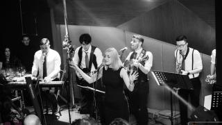 Μουσικά "ταξίδια" σε άλλες εποχές από τους Mice The Swing Band στο SoHo!