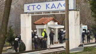 Πρόεδρος της κοινότητας Φυλακίου: "Ποιοι θα μας κάνουν ντου; Πέρυσι δεν αφήσαμε να περάσει κανένας... θα αφήσουμε τώρα;"