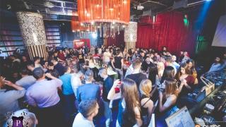 Το Big Bang τα "έσπασε", το Σάββατο, στο Prive Club