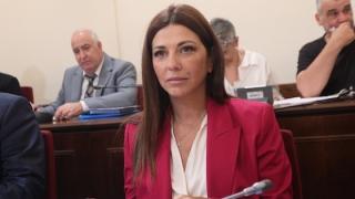 Η Ζαχαράκη απαντά με λίστα έργων για το ΔΠΘ: "Κρίνετέ με από τις πράξεις μου"