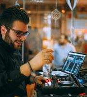 Φωτορεπορτάζ από το πάρτι για τα 10 χρόνια του cafe "Allu" στην Αλεξανδρούπολη