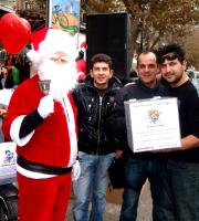 Λ.Ε.Μ.Ε και Polis Radio 102.6 βροντερό παρόν μπροστά στο Δημαρχείο.