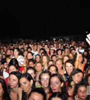 O Σάκης Ρουβάς για ένα μοναδικό show στην Αλεξανδρούπολη - The people.
