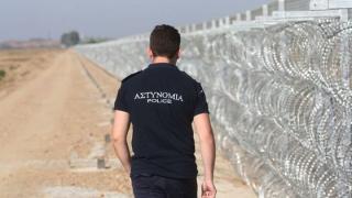 Παρέμβαση Θεοδωρικάκου για τα εικονικά σύμφωνα συμβίωσης από νέους συνοριοφύλακες στον Έβρο