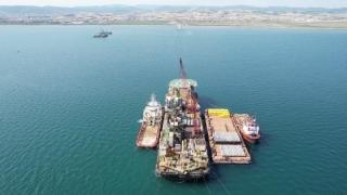 Την ακύρωση της άδειας του FSRU Αλεξανδρούπολης ζητούν WWF και Greenpeace 