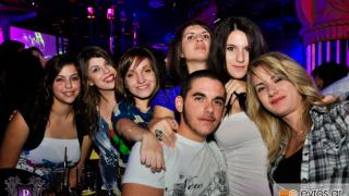 Το αδιαχώρητο στο μεγάλο opening του Prive club την Παρασκευή.