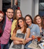 Ξέφρενο πάρτι 4ου έτους νηπιαγωγών στο Ν.Ο.Α. cafe - bar.