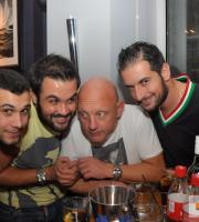 'Τα έσπασε' η Ειρήνη Κεβεζέ στα decks του ΝΟΑ cafe - bar.