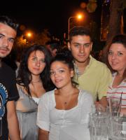 Nύχτες μαγικές και... ονειρεμένες στο Avalon cocktail drink bar.