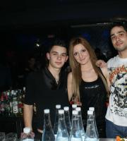 Ξέφρενες οι νύχτες στο Genial Club!