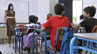 Σχολεία: Παράταση στα έκτακτα μέτρα για τον κορονοϊό