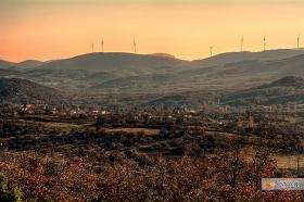 Αγναντεύοντας τις ανεμογεννήτριες, στα βουνά της Αισύμης!