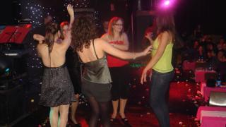 Θέλεις μπουζούκια; Πάμε Pico plus live!