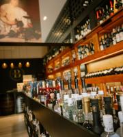 2 xρόνια Big Barrel - Cocktails, Beats & Bites στο κέντρο της Αλεξανδρούπολης