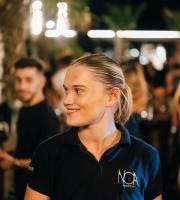 Summer Vibes με τη Μαρία Αντωνά στο rooftop του ΝΟΑ