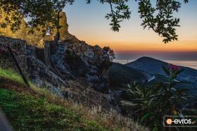 "Μια "φυσική" εικόνα από το Κάστρο στη Χώρα της Σαμοθράκης"