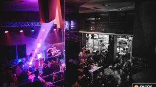 Oι ''Perros Calientes" τα έδωσαν όλα επί σκηνής το βράδυ της Παρασκευής στο SoHo