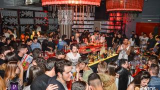 Νύχτα "πόνου" την Παρασκευή στο Prive Club και η διασκέδαση στο κόκκινο.
