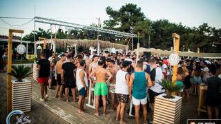 Stefan Biniak & Ison "ταρακούνησαν" το Yasu beach bar!