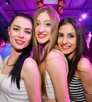 Πανικός στο Grand Opening Party του Reina Club.