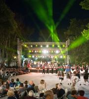 Άνοιξε τις πόρτες της η "Γιορτή Kρασιού 2019" στην Αλεξανδρούπολη
