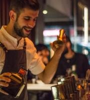 Οι «The Speakeasies Swing Band» χάρισαν μια από τις ωραιότερες βραδιές στο SoHo Absolutely Fabulous