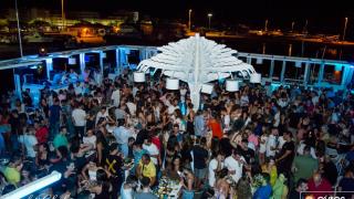 Οι Παρασκευές ανήκουν στο Υacht club!