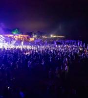 Η Κατερίνα Λιόλιου έκανε πάταγο στο "Νãma beach life experience"