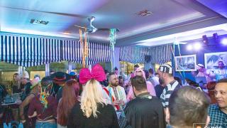 Τα "σπάσαμε" στο πάρτι μασκέ στο ΝΟΑ cafe bar, στο λιμάνι