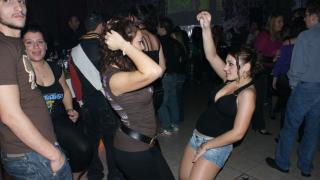 Όταν μιλάμε για clubbing μιλάμε για Genial club!!