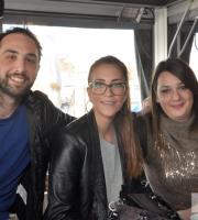 Όταν η μέρα είναι ηλιόλουστη μόνο Ν.Ο.Α. cafe, στο λιμάνι.