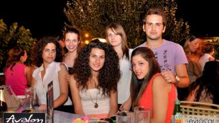 Μοναδικό... summer night out στο Avalon mood bar!