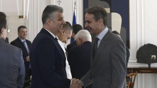 Η πρώτη συνάντηση Τοψίδη - Μητσοτάκη στο Μαξίμου - Όλα όσα συζητήθηκαν (video)