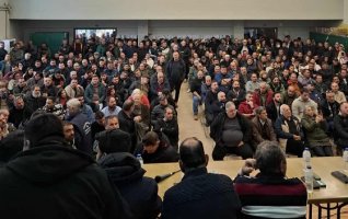 Οι αγρότες κλείνουν δρόμους και τελωνεία την Πέμπτη και την Παρασκευή