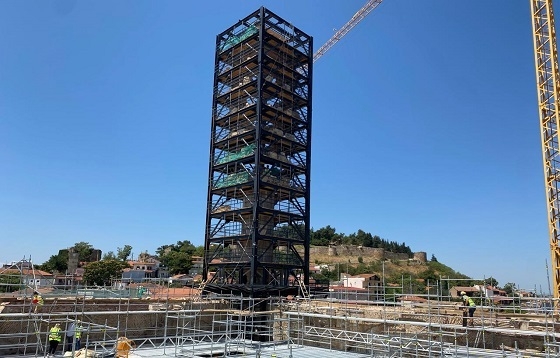 Αν όλα εξελιχθούν ομαλά, το τέμενος θα είναι έτοιμο την επόμενη άνοιξη.