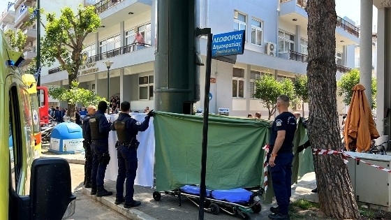 Ένοχοι τρεις από τους οκτώ κατηγορούμενους για τον θάνατο του 35χρονου σε ρομποτικό κάδο.