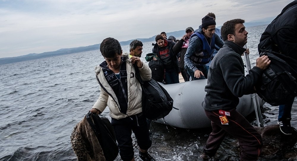 Αλεξανδρούπολη: 44 παράτυποι μετανάστες σε φουσκωτή βάρκα - Διασώθηκαν από το λιμενικό