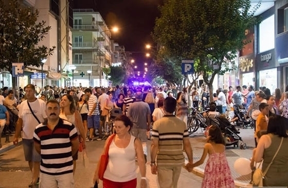 Από την Δευτέρα 1 Ιουλίου τίθεται σε εφαρμογή το νέο θερινό ωράριο λειτουργίας των εμπορικών καταστημάτων της Αλεξανδρούπολης.