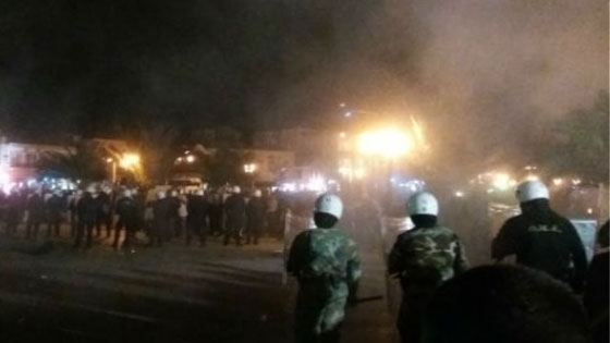 Αυτόπτες μάρτυρες του άγριου ξυλοδαρμού στην Ορεστιάδα: Αστυνομικοί με γκλοπ χτυπούσαν όποιον έβρισκαν μπροστά τους