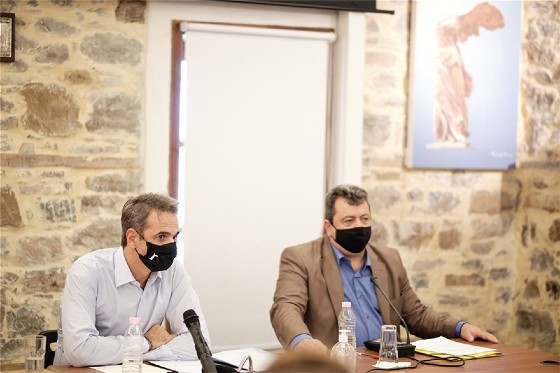Στη Σαμοθράκη ο Κυριάκος Μητσοτάκης: "Θα έχετε δύο παιδίατρους από εκεί που δεν είχατε κανέναν"