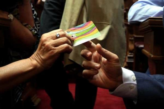 Κάρτα αλληλεγγύης: Πότε πιστώνονται τα χρήματα στους δικαιούχους
