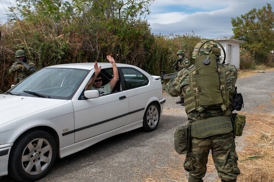 Οι Εθνοφύλακες συνεργάστηκαν στενά με τις στρατιωτικές δυνάμεις, εκτελώντας διάφορα εκπαιδευτικά και επιχειρησιακά σενάρια.