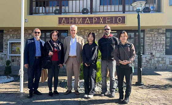 Οι Ιάπωνες δημοσιογράφοι συναντήθηκαν και με τον Δήμαρχο Σουφλίου Παναγιώτη Καλακίκο