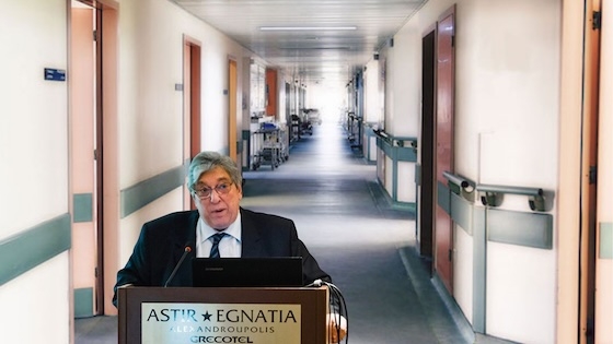 Όταν συνταξιοδοτήθηκε το 2015, ο Δήμος Αλεξανδρούπολης τον τίμησε με το Μετάλλιο Τιμής.