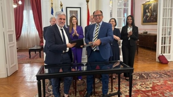 Παρουσία της Σοφίας Ζαχαράκη υπογράφηκε στο Κάιρο, μνημόνιο συνεργασίας, μεταξύ του Δημοκριτείου Πανεπιστήμιου Θράκης και του Capital University της Αιγύπτου.