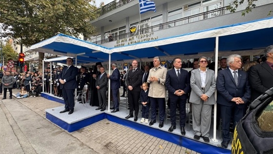 Με τιμή και υπερηφάνεια η Αλεξανδρούπολη γιόρτασε την επέτειο του «ΟΧΙ» (video)