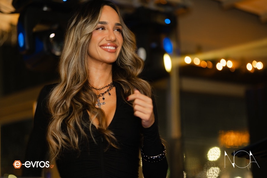 Όλα τα φώτα στο NOA με την Έλενα Κώνστα!