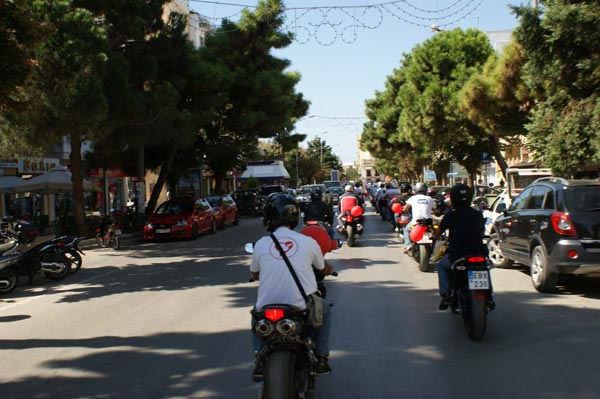 7η Πανελλήνια λαμπαδηδρομία εθελοντών αιμοδοτών στην Αλεξανδρούπολη.