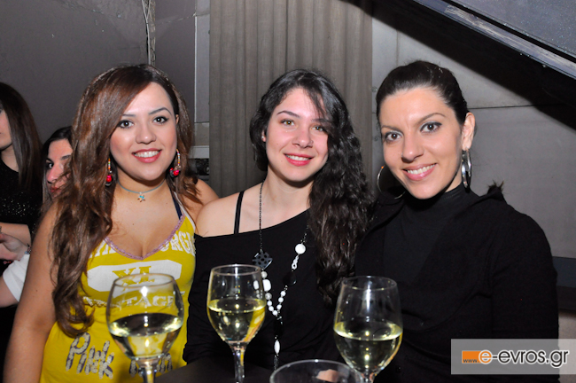 Σαββατιάτικο... night out στο Avalon mood bar!